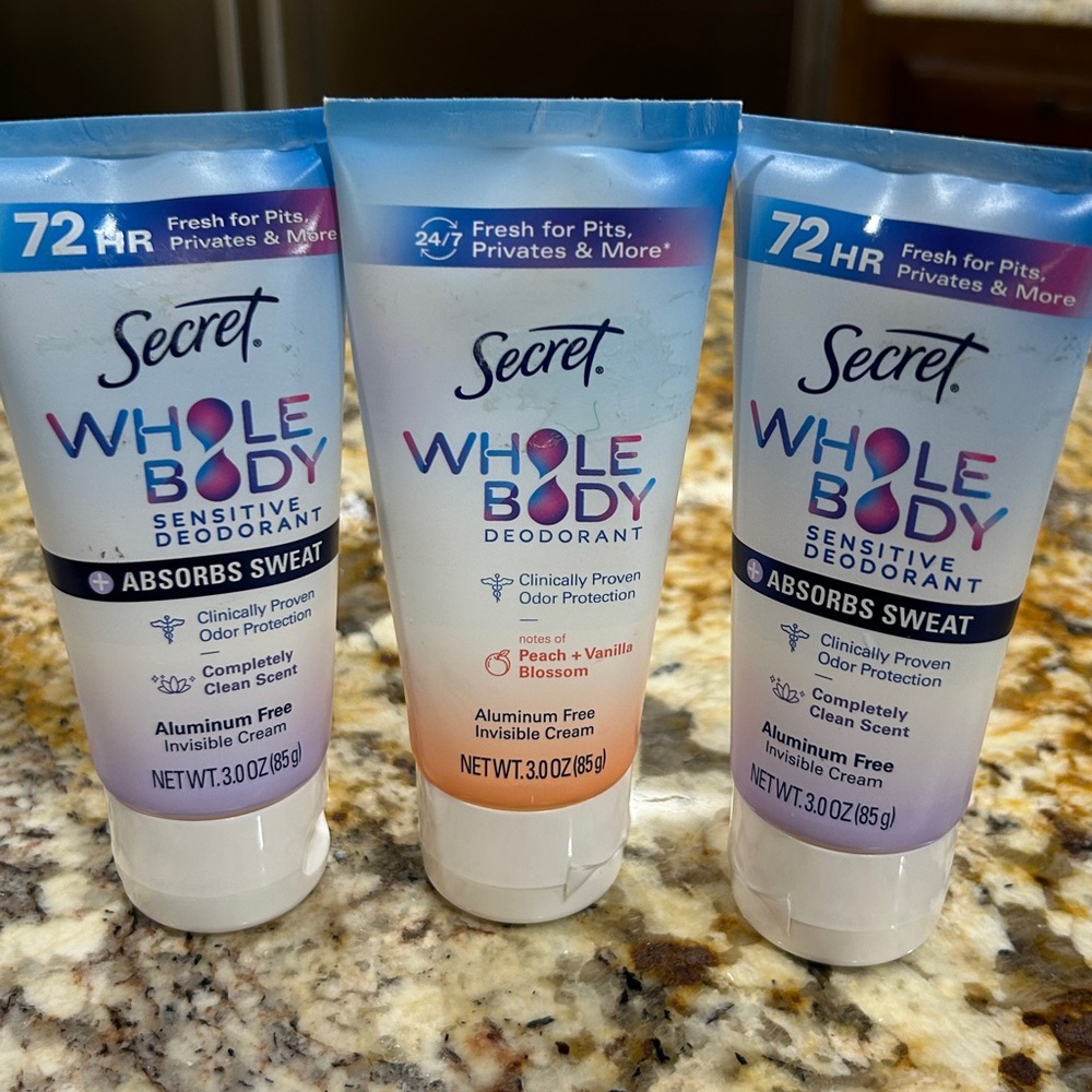 2) Secret Whole Body Deodorant 1) Peach & Vanilla Blossom. Total of 3👏🏼